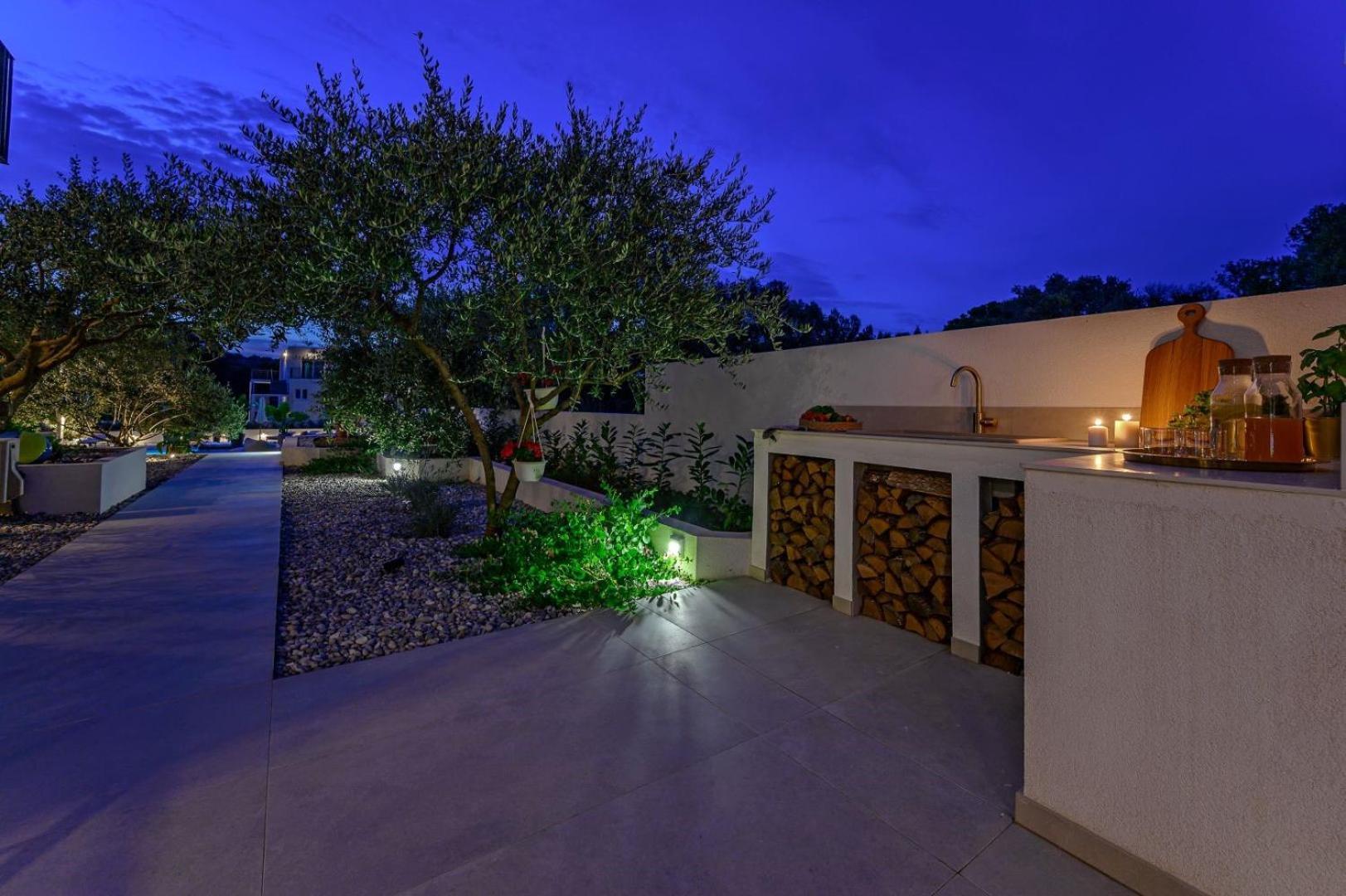 Luxury Villa Del Sogno With Pool, Jacuzzi, Parking Okrug Gornji Eksteriør bilde