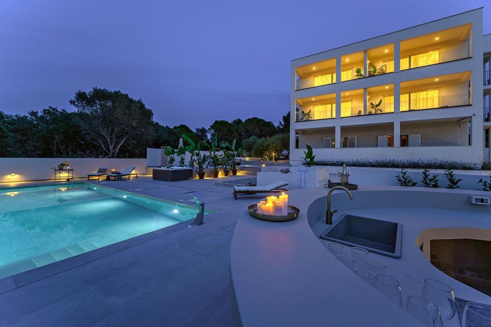 Luxury Villa Del Sogno With Pool, Jacuzzi, Parking Okrug Gornji Eksteriør bilde